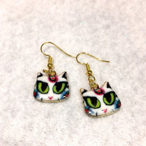 Green Eyed Cat Earrings